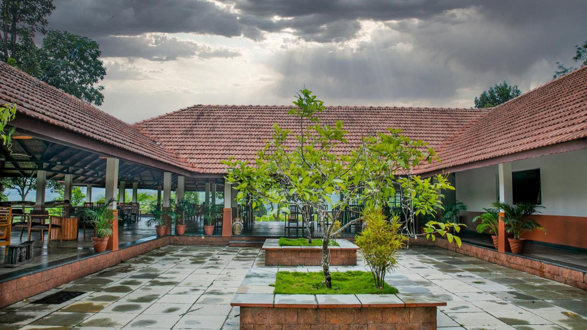 Pranavam Resort & Spa Tariyod 외부 사진